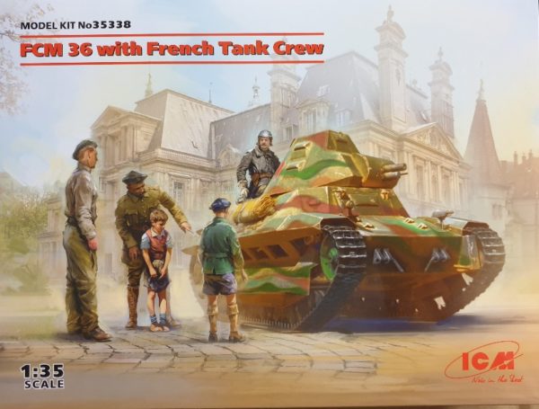 ICM 35338 FCM 36 with French Tank Crew 1/35