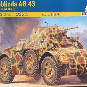 Italeri 6451 Autoblinda AB 43 1/35