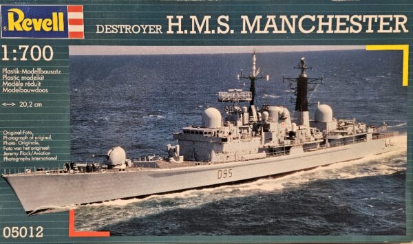 Revell 05012 Destroyer H.M.S. Manchester 1/700