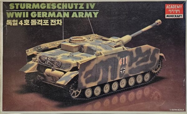 Academy 1332 Sturmgeschutz IV 1/35
