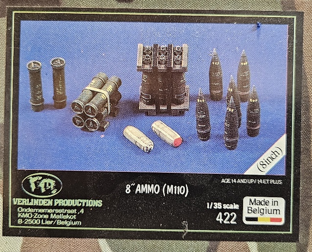 Verlinden Productions 422  8" Ammo M110 1/35