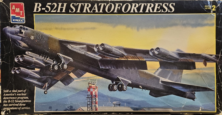 3 AMT 8623 B-52H Stratofortress 1/72