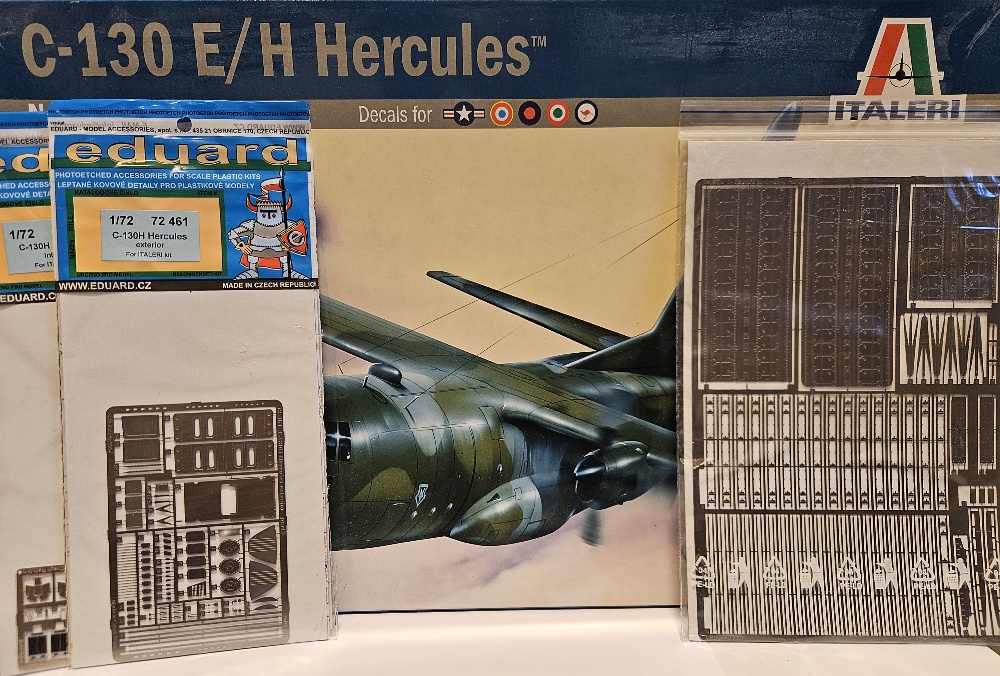 Italeri 015 C-130E/H Hercules + BIG etch set 1/72