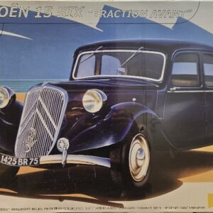 Heller 80799 Citroën 15 Six "Traction Avant" 1/8