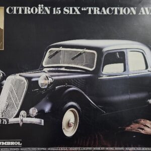 Heller 80799 Citroën 15 Six "Traction Avant" 1/8