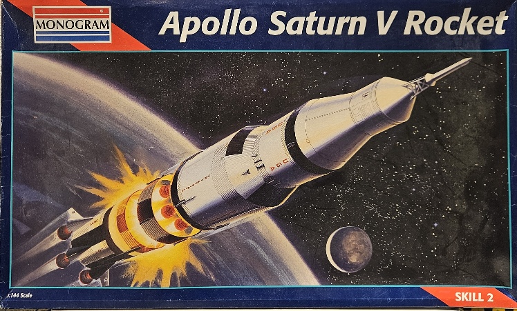 Monogram 5082 Apollo Saturn V Rocket 1/144
