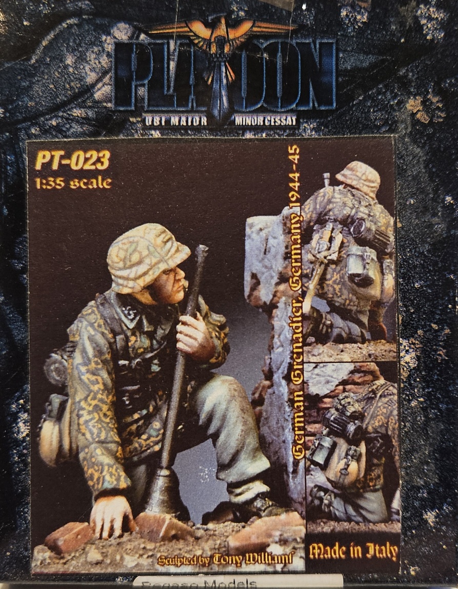 Platoon PT-023 German Grenadier Germany 1944-45 1/35
