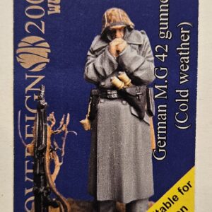 Sovereign 2000 Wolf  S2KW017 German MG42 Gunner (Cold Weather) 1/35