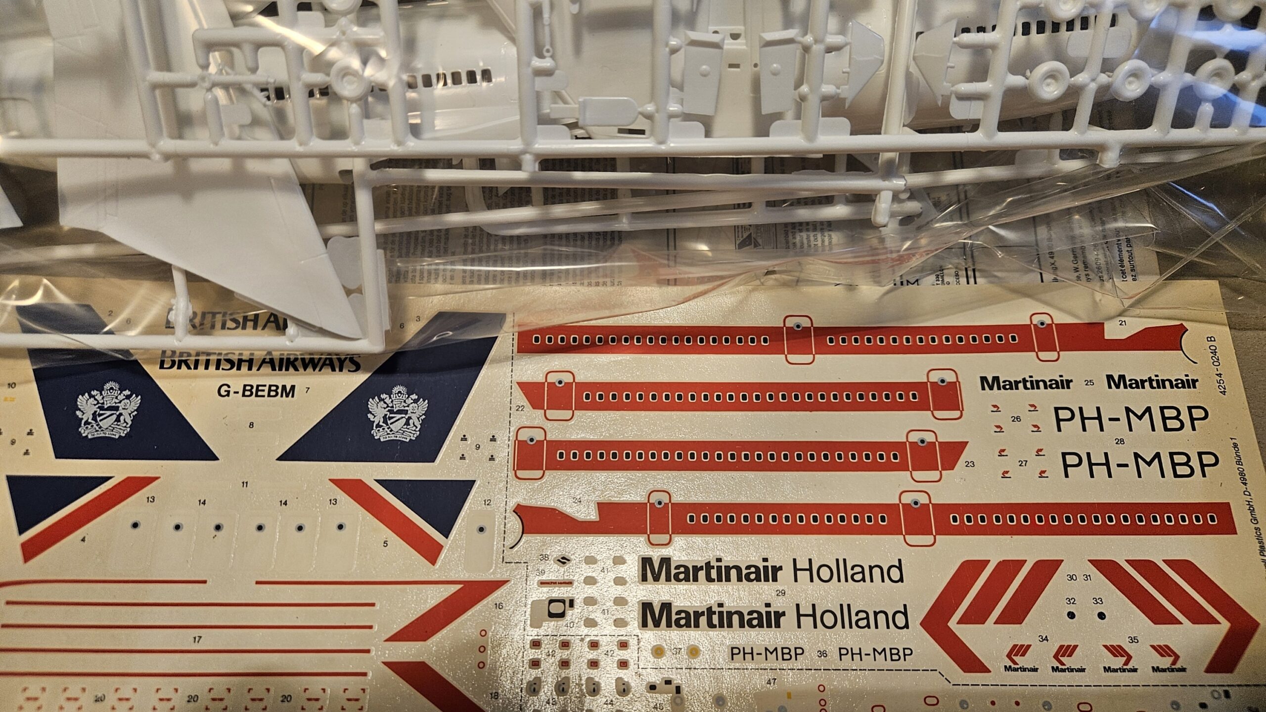 Revell 4254 DC-10-30 Martinair Holland 1/144 - Afbeelding 3