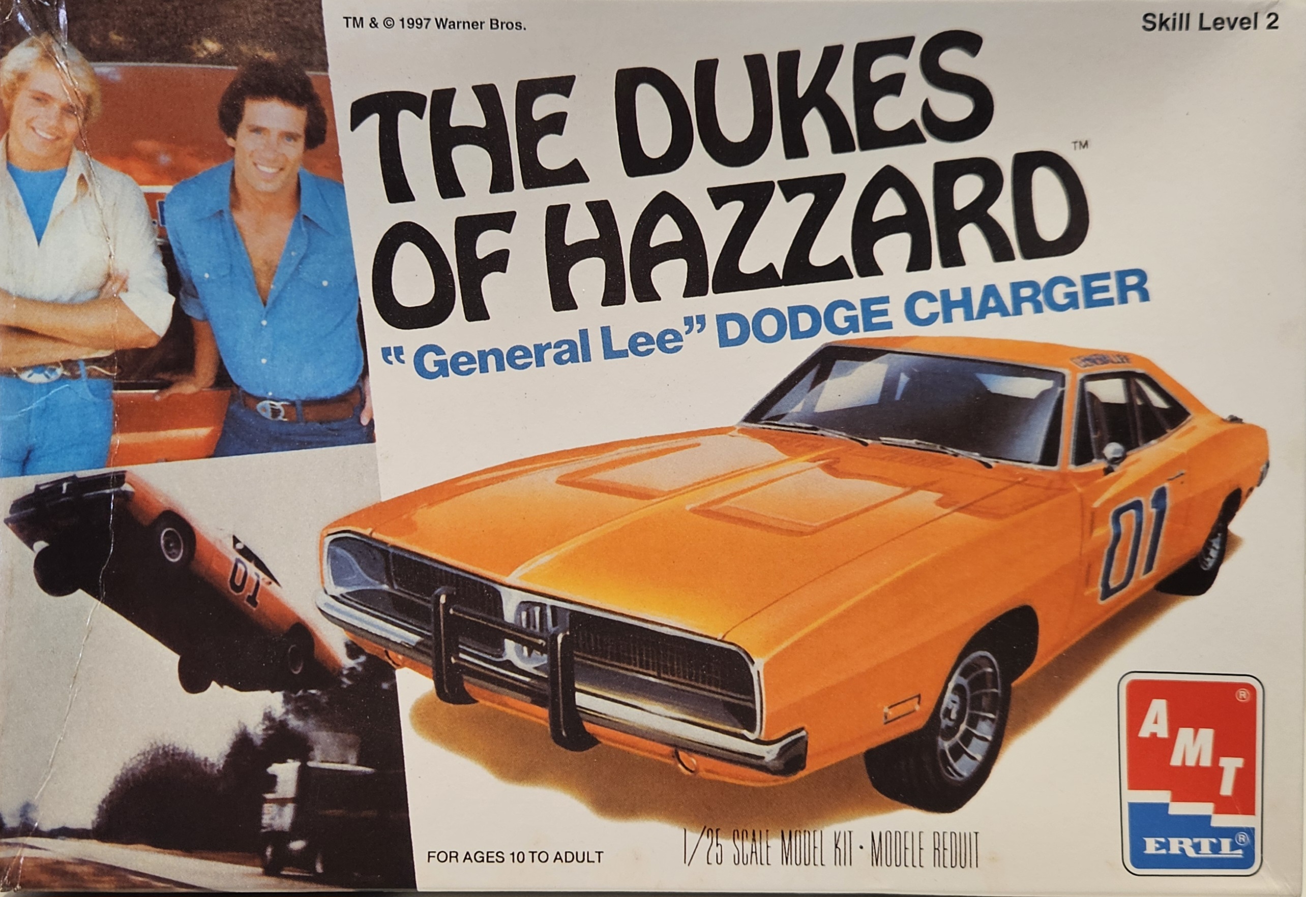 2 AMT 8597 The Dukes of Hazzard "General Lee" Dodge Charger 1/25
