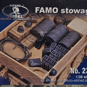 Royal Model 235 FAMO Stowage 1/35