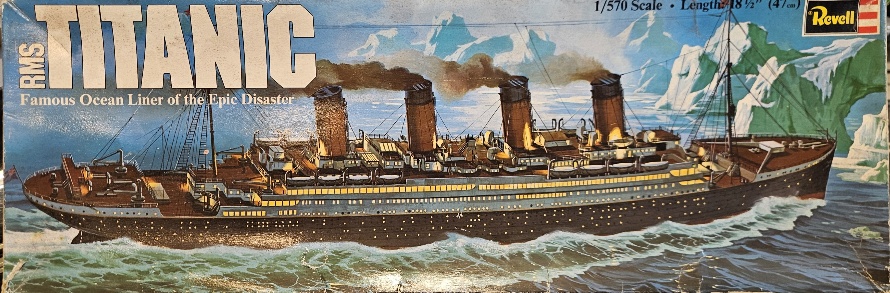 Revell H-445 RMS Titanic 1/570