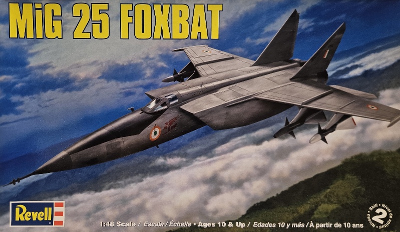 Revell 85-5860 MiG 25 Foxbat 1/48
