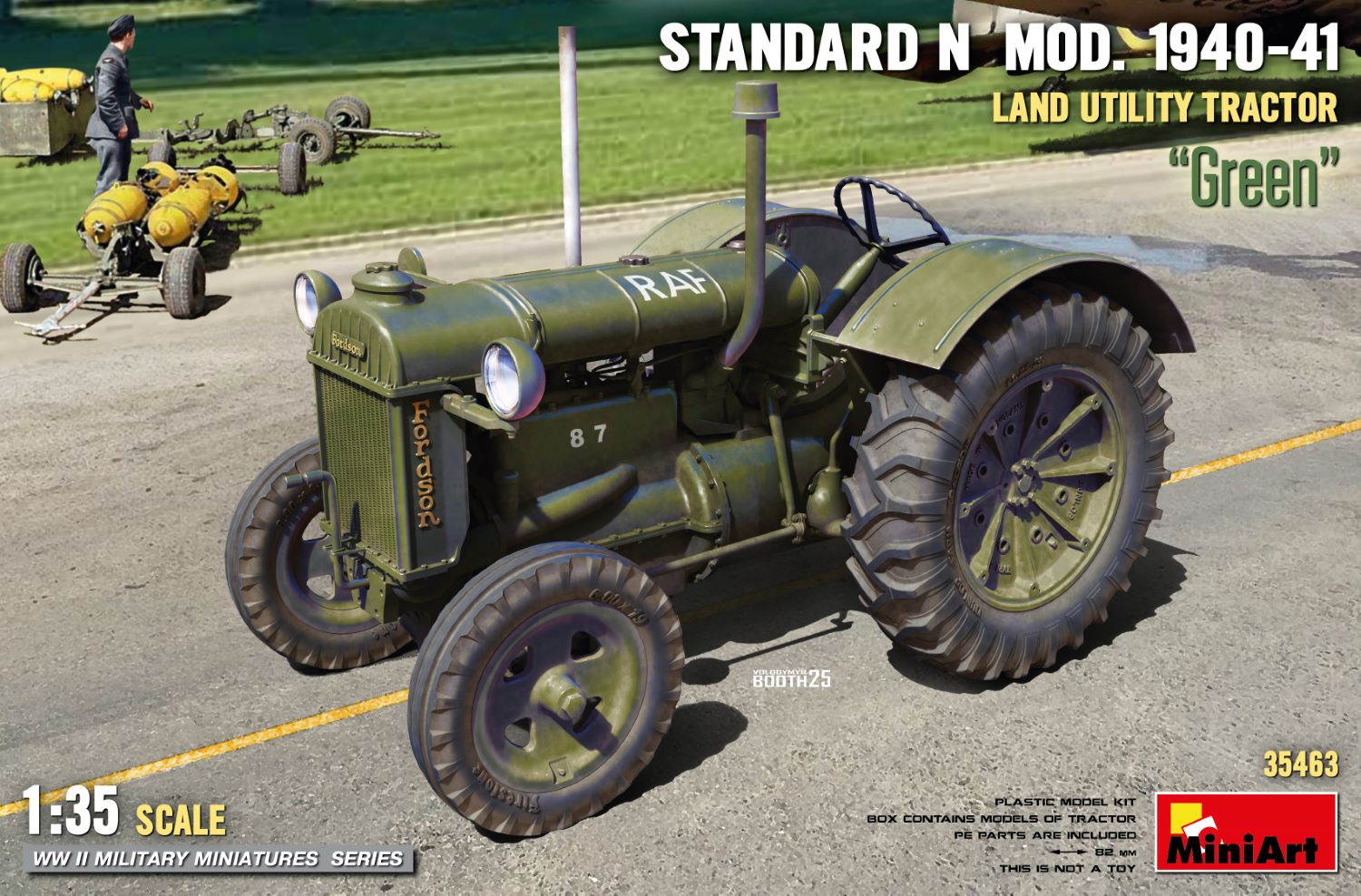 02 MiniArt 35463 Standard N Mod. 1940-41 Land Utility Tractor "Green" 1/35