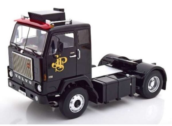 Road Kings RK 180066 Volvo F88 1978 JPS F1-Team 1/18