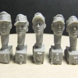 Hornet HGH 01 5 heads wearing German M1943 Caps 1/35